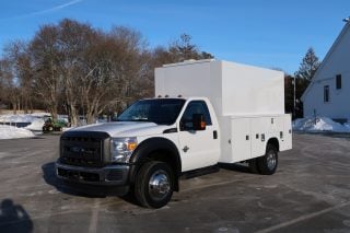 2013 Ford F-450 Super Duty Chassis Cab XL
